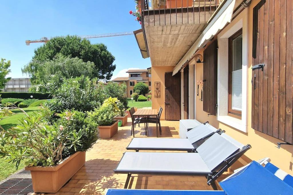 Europa Pool Apartment Bardolino Bagian luar foto