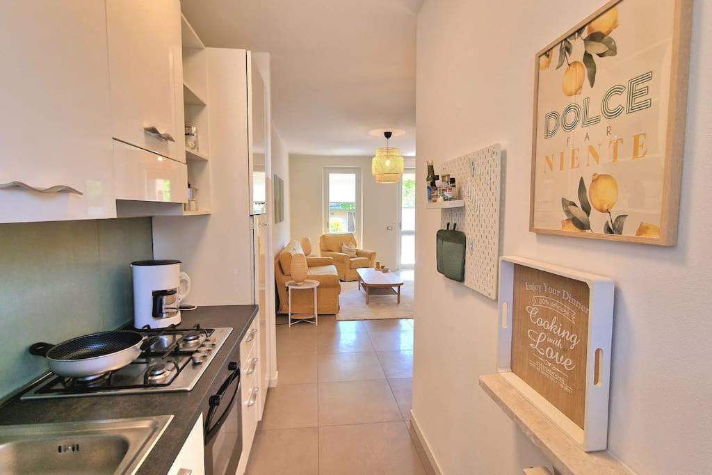 Europa Pool Apartment Bardolino Bagian luar foto